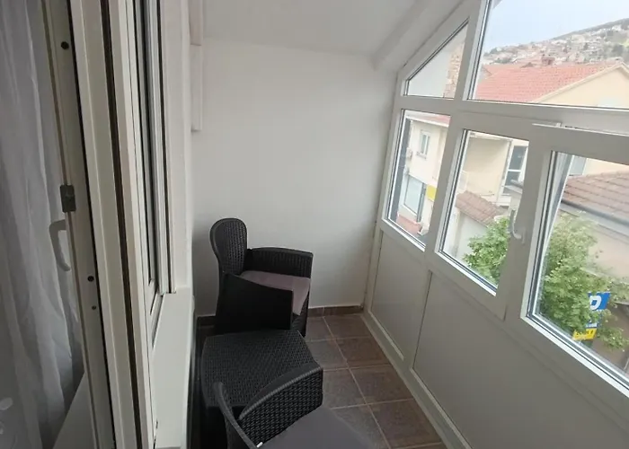 Apartment Golden Bridge