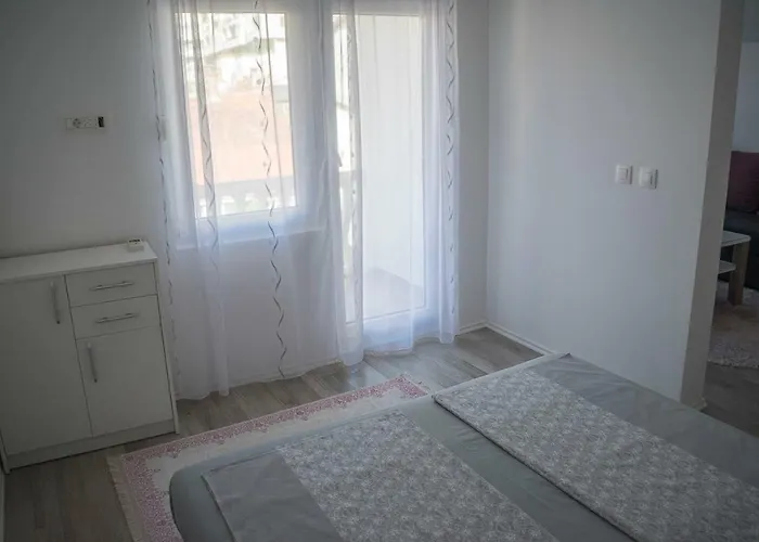 Apartment Golden Bridge